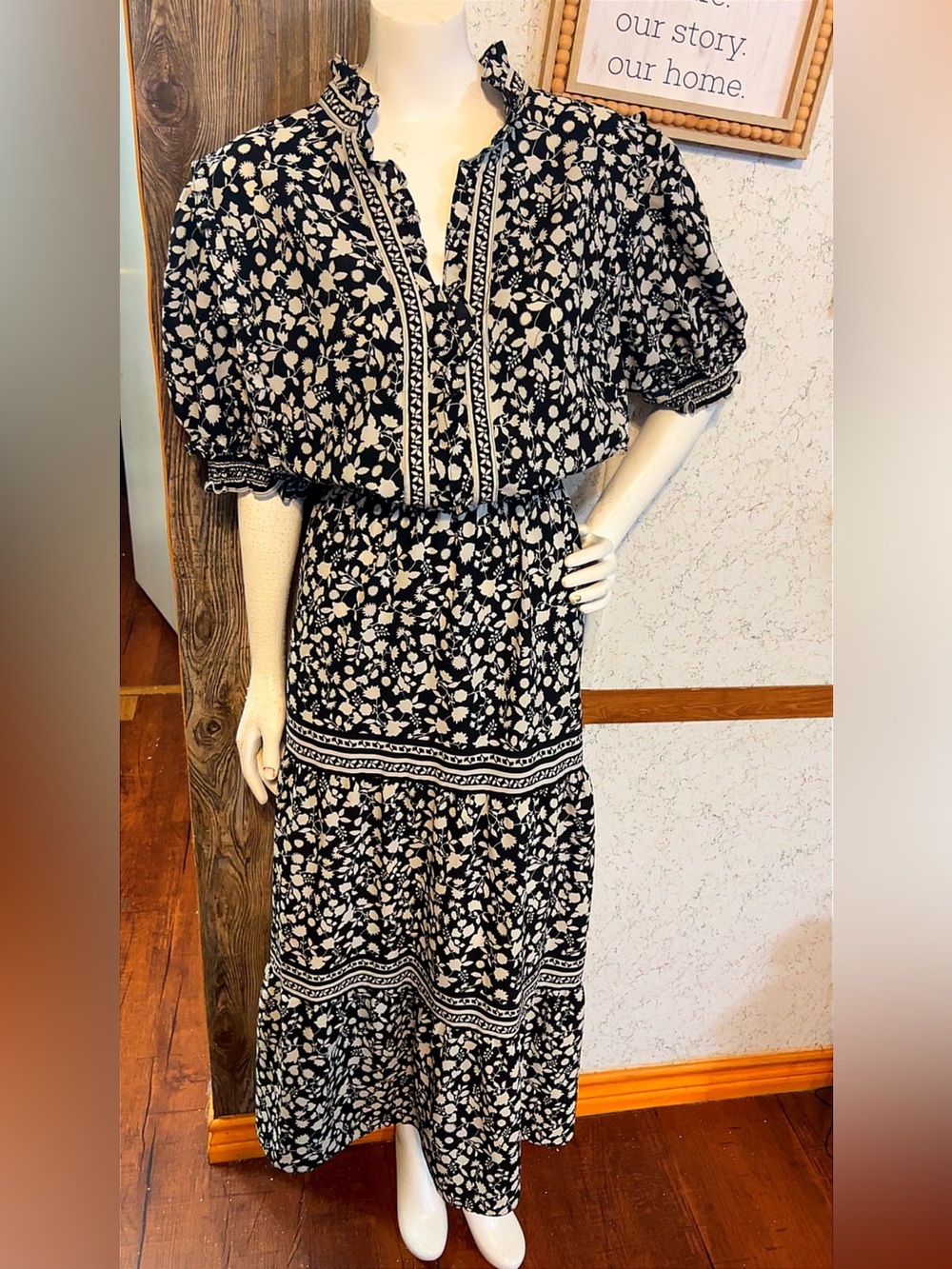 MAX STUDIO Floral Maxi Dress 3X Black Cream Boho Ruffle Smocked Waist